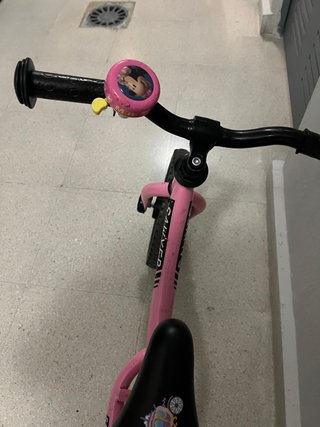 Bicicleta sin pedales rosa Sawyer