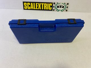 Maletín Scalextric Exin