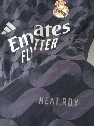 Camiseta Adidas Real Madrid coleccionista.Talla XL