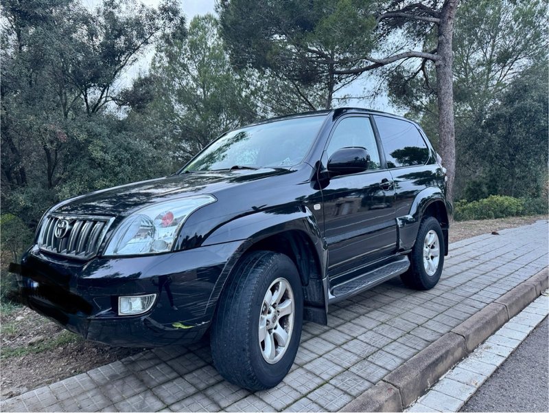 Toyota Land Cruiser 2007 - foto 1