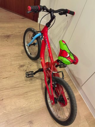Bicicleta Infantil Roja y Azul