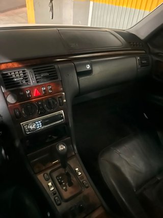 Mercedes-Benz E270 CDI W210 AUTOMATICO 170CV (ITV)