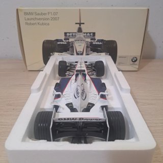 BMW Sauber F1.07 Robert Kubica Minichamps 1/18