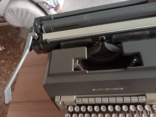 Olivetti Linea 98 Máquina de Escribir Vintage
