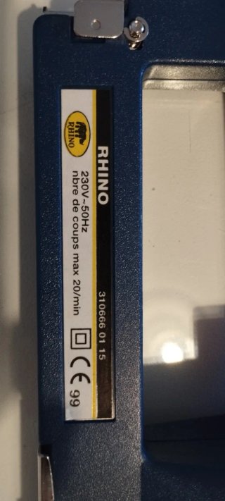 Grapadora Eléctrica RHINO