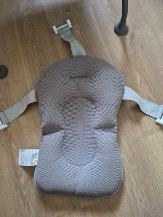 Soporte bañera Twistshake gris