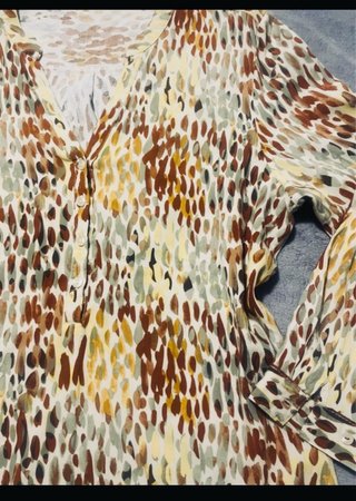 Blusa con estampado animal print