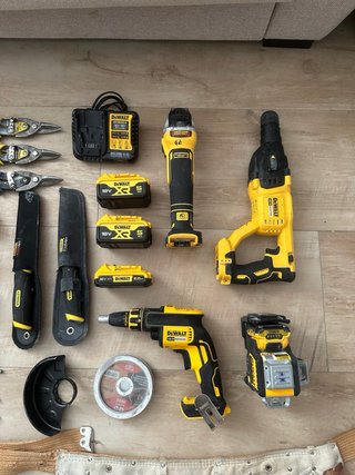 Kit Dewalt Pladur y Accesorios