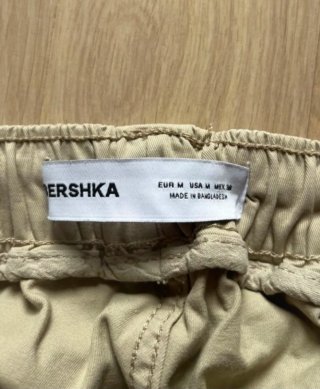 Pantalón cargo Bershka beige Talla M