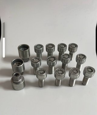 TORNILLOS VW GOLF TIGUAN T ROC SEAT AUDI Q5 CADDY