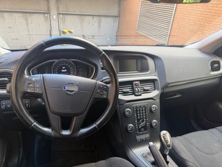Volvo V40 2014