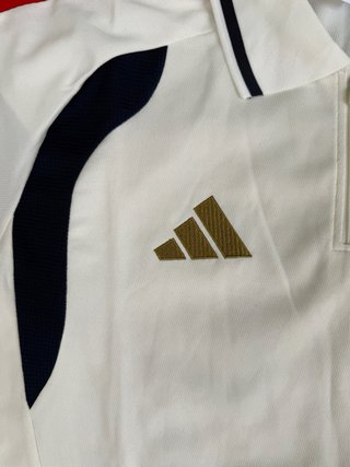 Conjunto paseo Bayern Múnich Adidas 26/27 Talla L