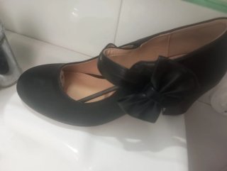 Zapatos de baile negros con lazo