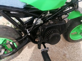 Mini moto de gasolina para niños