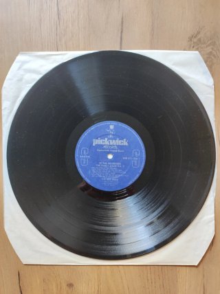 LP Bee Gees In The Beginning - The Early Days V.1