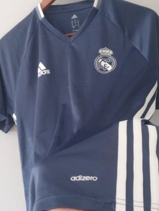 Camiseta Real Madrid Entreno Talla M