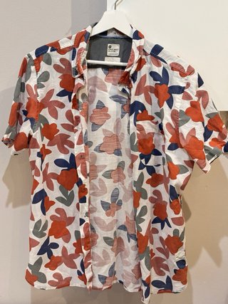 Lote 8 Camisas Talla M  URGE VENDER OPORTUNIDAD