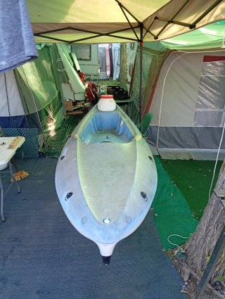Kayak blu e verde