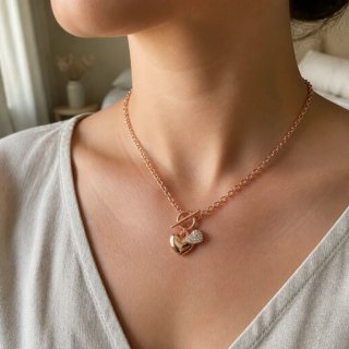 Collier Pendentif Cœur doré avec fermoir T- bar