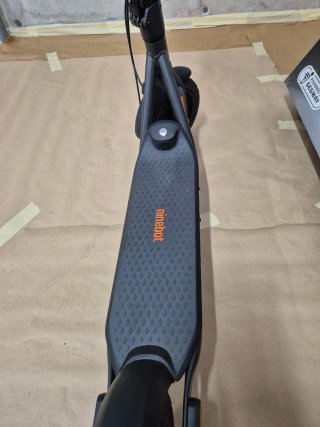 Ninebot KickScooter F2