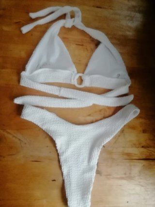 Bikini blanco con aro
