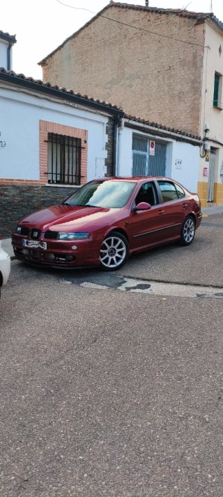 SEAT TOLEDO