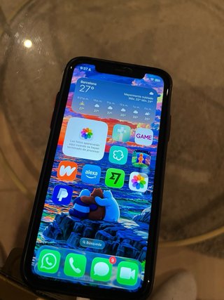 iPhone 11 64GB rojo Batería 74%