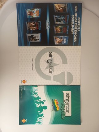 SingStar: 2 micrófonos + adaptador + 2 juegos PS2