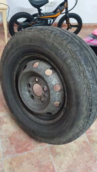 Rueda de repuesto autocaravana 215/75 R16C Fiat