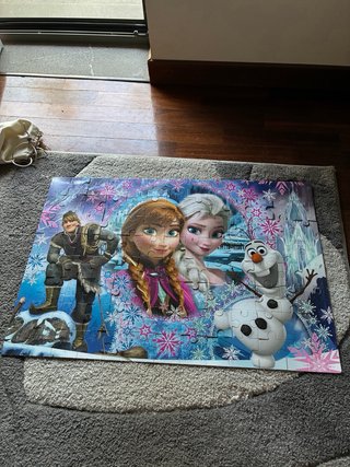 Puzzle Frozen Anna e Olaf. Principessa