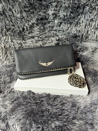Bolso Zadig & Voltaire Rock Clutch negro alas stra