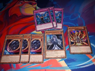 Yu-Gi-Oh! Carte: Nibiru, Golem di Lava, ecc.