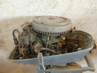 EVINRUDE eje largo y 6cv 2 t, 1978