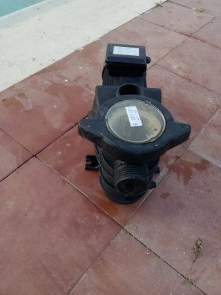 Bomba Piscina Hayward 1 CV - Como Nueva