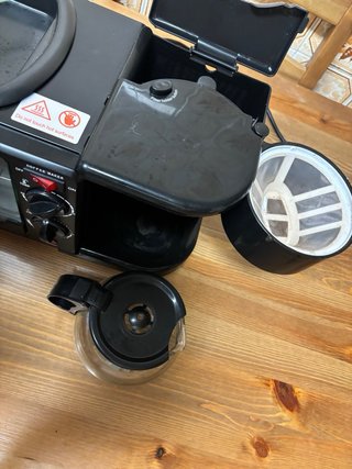 Mini Forno e Cafeteira 2 em 1