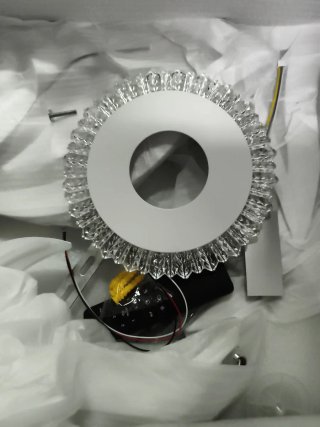 Ventilador de techo con lámpara flor