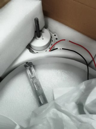 Ventilador de techo con lámpara flor