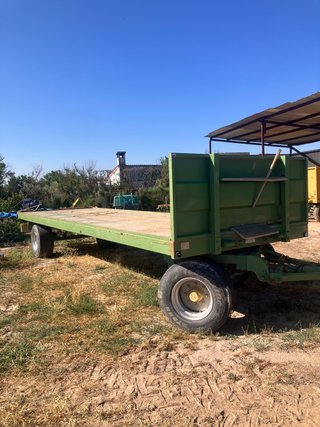 Remolque plataforma 9 metros por 2,50 para 18t