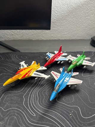 Lote 4 Aviones Juguete Plástico