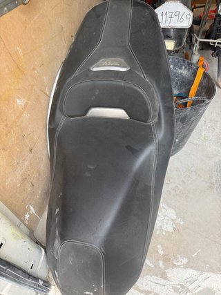 Asiento Yamaha Xmax 125 Negro