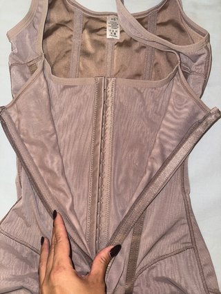 Faja Moldeadora Beige Cremallera Encaje