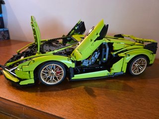 LEGO Technic 42115 Lamborghini Sián FKP 37