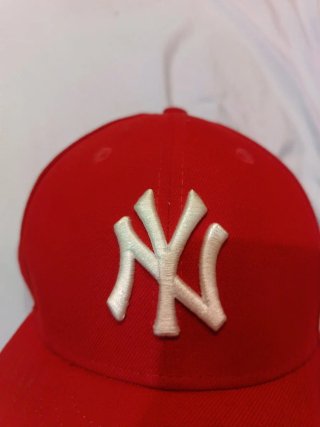 Gorra New Era NY Roja