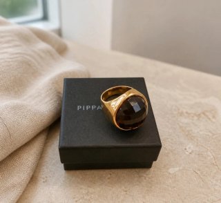 Magnífico anillo Pippa & Jean.