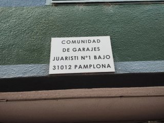 Plaza de garaje en San Jorge, Pamplona