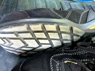 Zapatos seguridad Diadora negros y amarillos