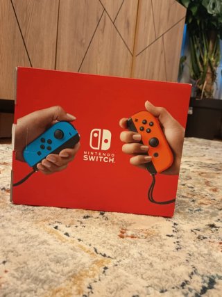Caja Nintendo Switch