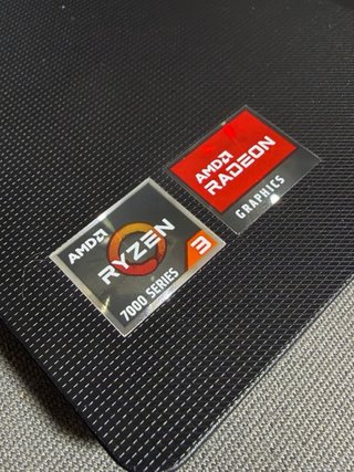 Lenovo V15 G4