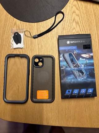 Funda Sportlink iPhone 15 Impermeable