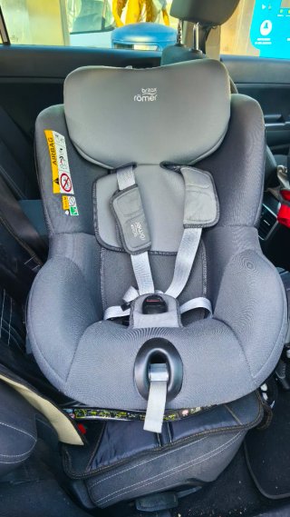 Silla coche Britax Römer Dualfix i-Size
